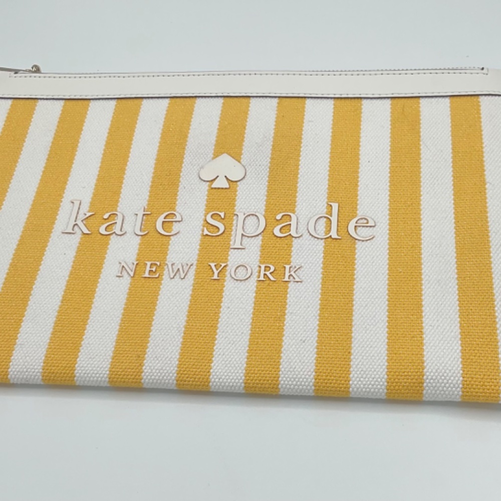 Kate Spade Street Stripe Tote Bag with matching pouch - Picture 11 of 16